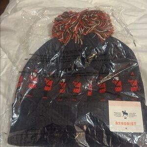 RCMP Toque - NWT
